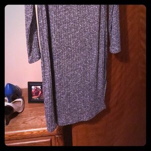 🤙🏽SOLD🤙🏽Long Sleeve Grey Sweater Dress